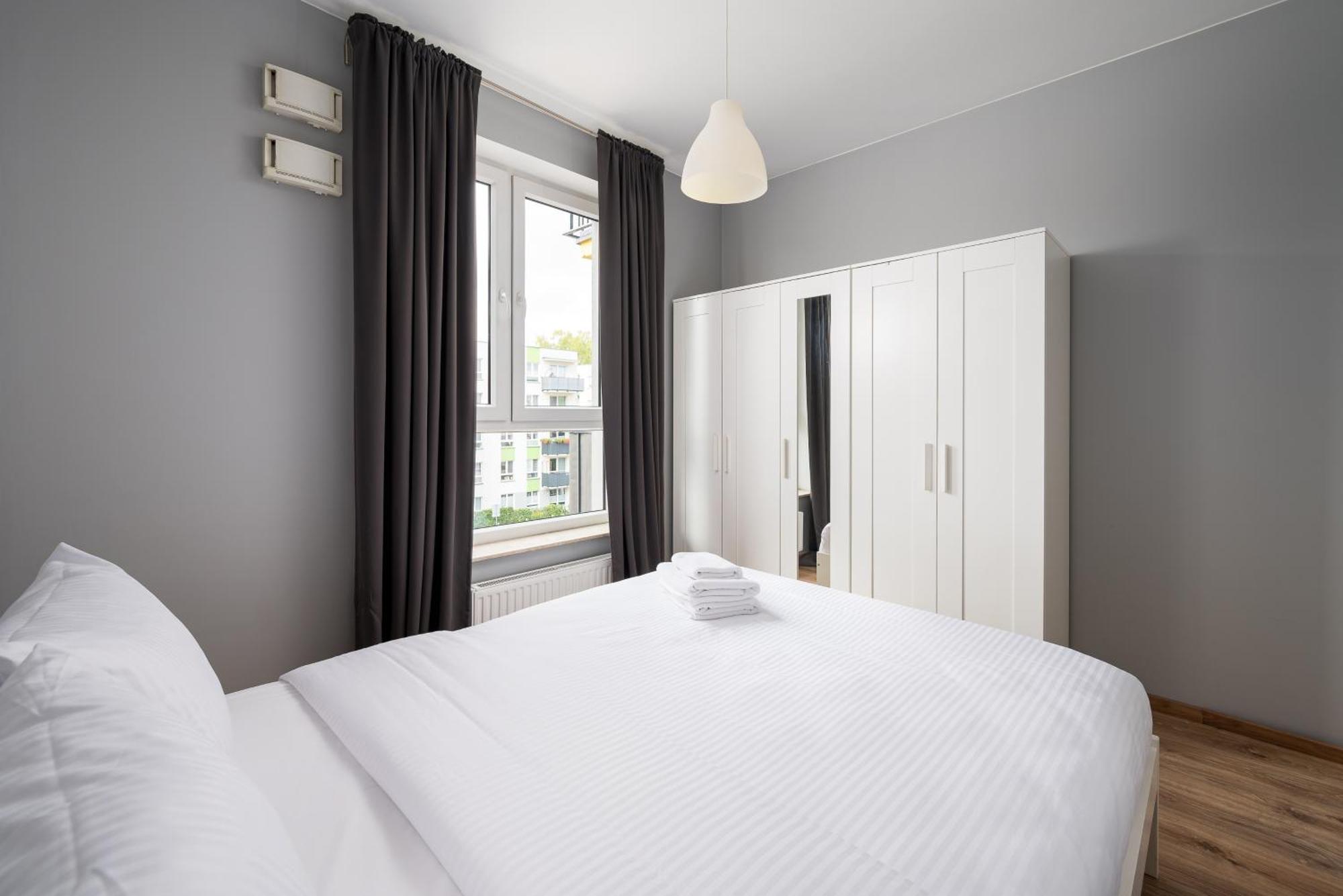 Apartment Warszawa-wlochy Excellent *