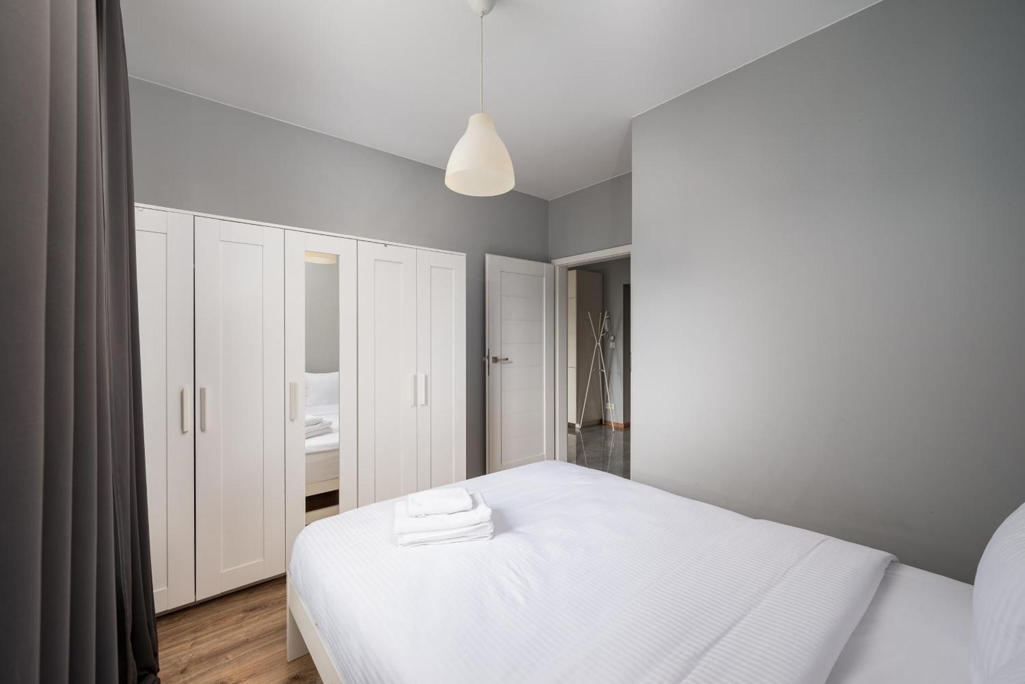 Apartment Warszawa-wlochy Excellent *